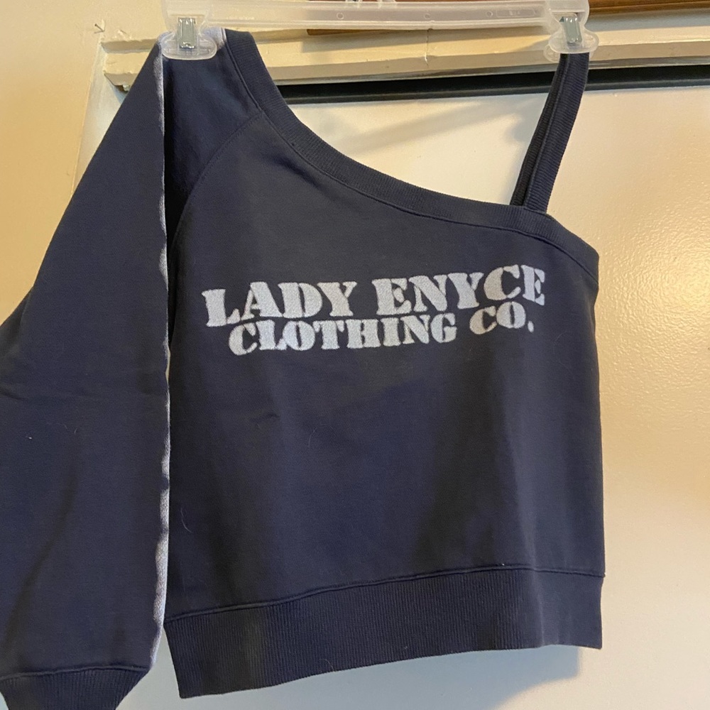 Vintage Y2K Lady Enyce fleece